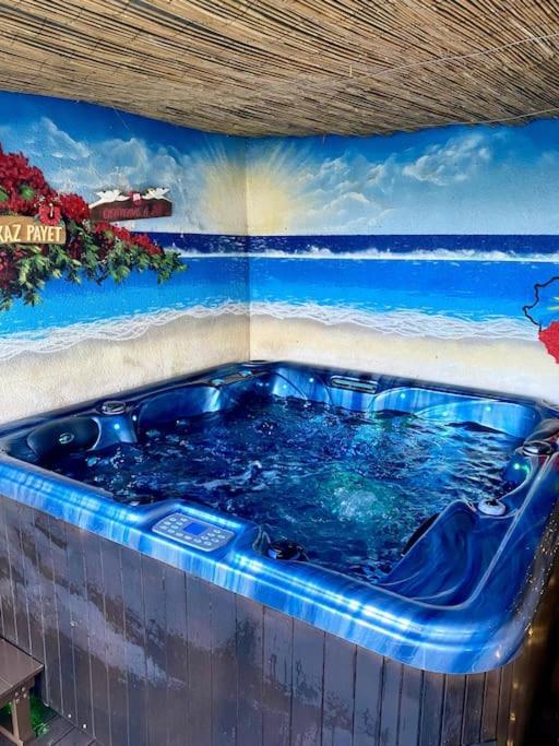 Studio Avec Terrasse Et Jacuzzi Вальбон Экстерьер фото